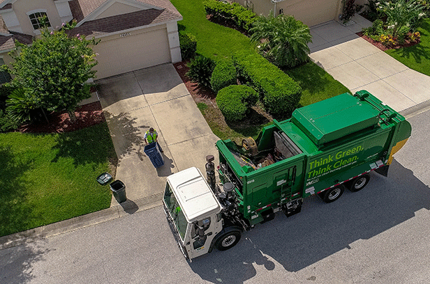 /images/PageContent/Landfill_MRF/trash_truckWM.gif